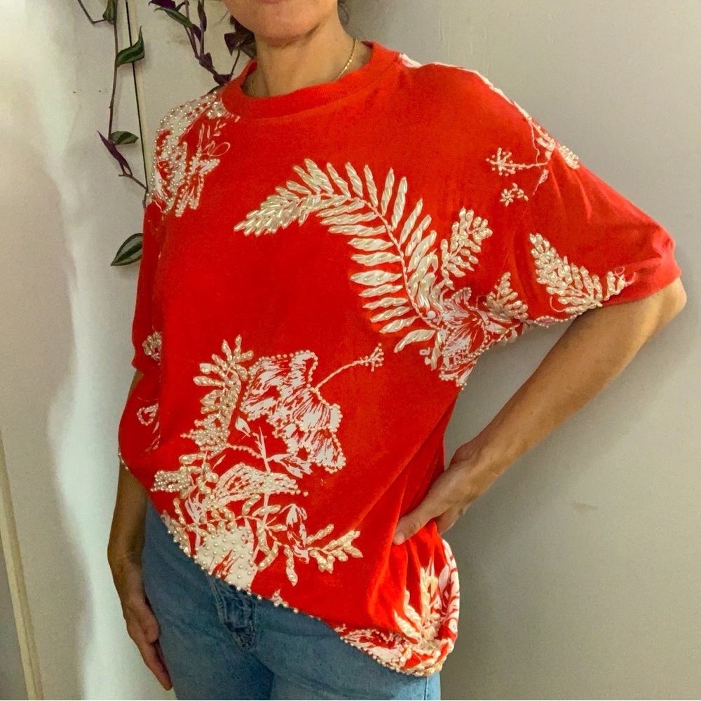 Vintage BIS BIS by Gene Ewing Oversized Beaded Pearl T-Shirt - Picture 3 of 16